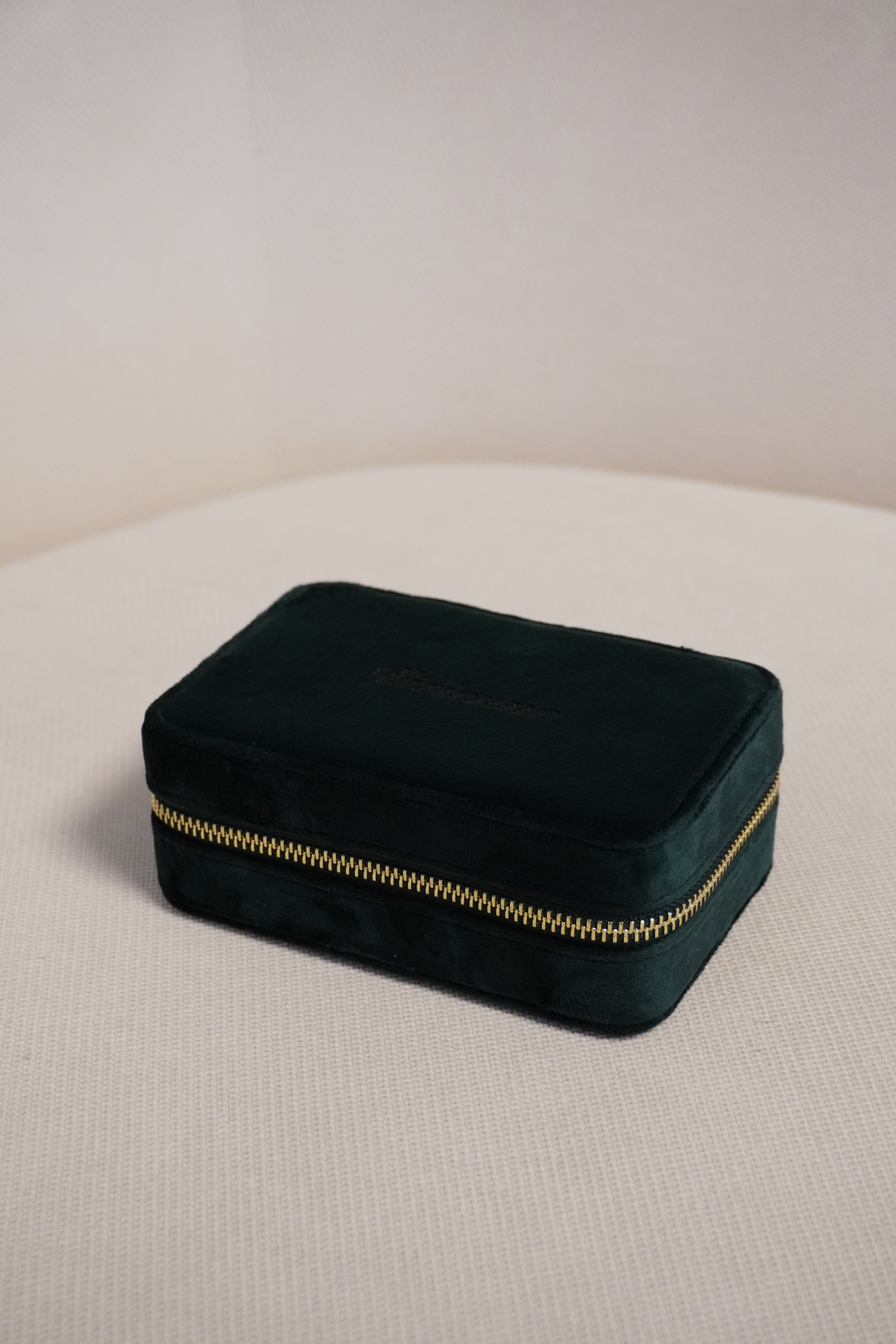 Schmucketui dark emerald